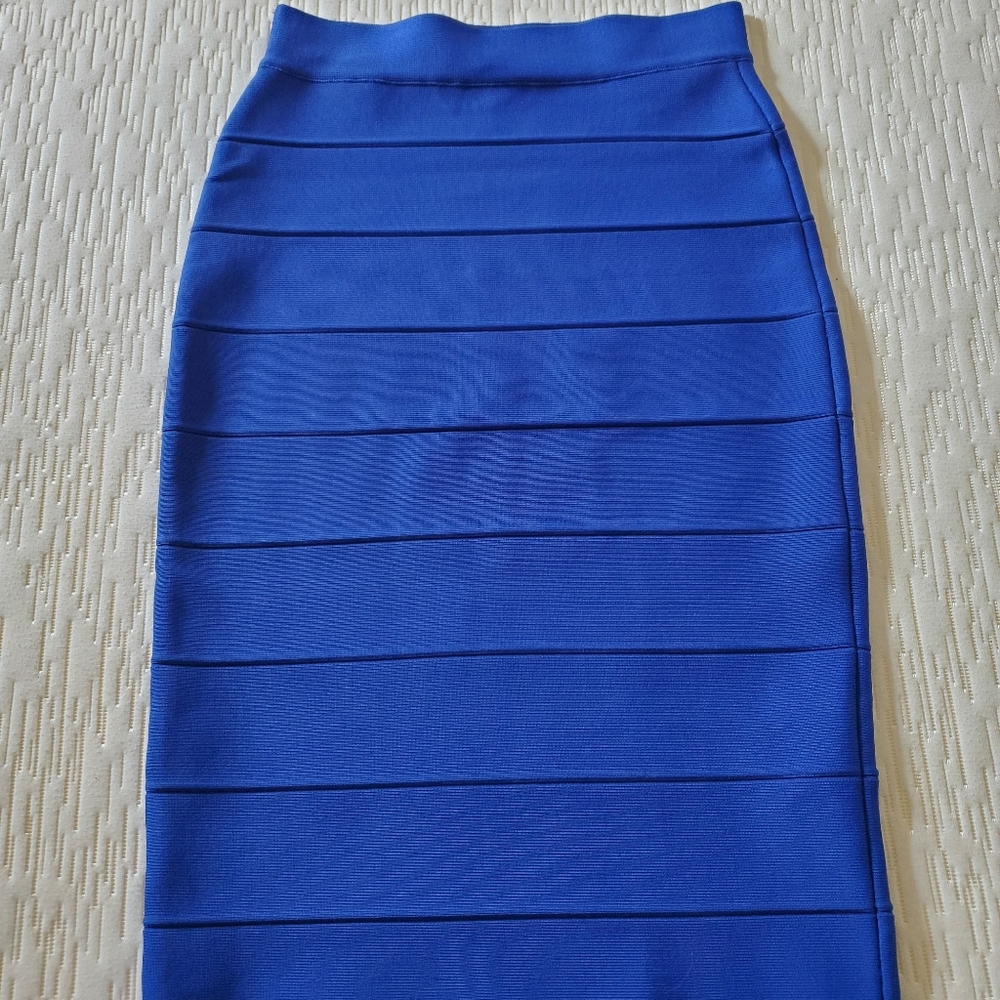 BCBG Max Azria bandage skirt